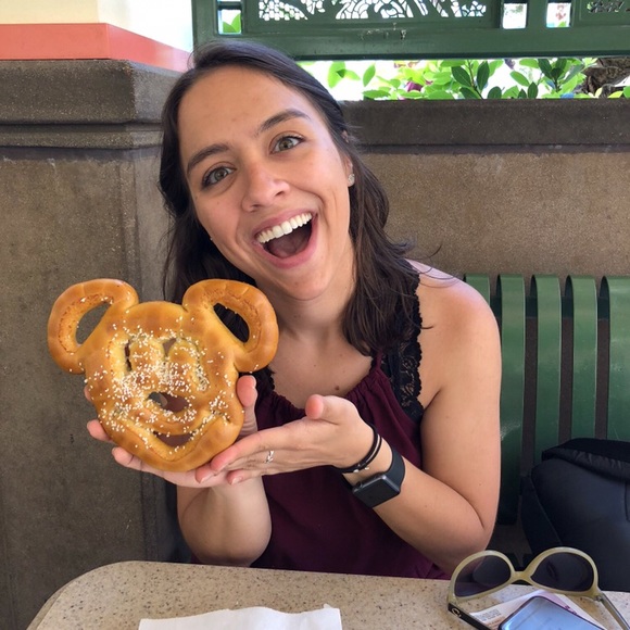 Meet your Posher, Emma - Picture 7 of 7